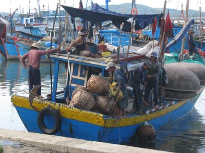 Transoceanic Fishers: Multiple mobilities in and out of the South China Sea